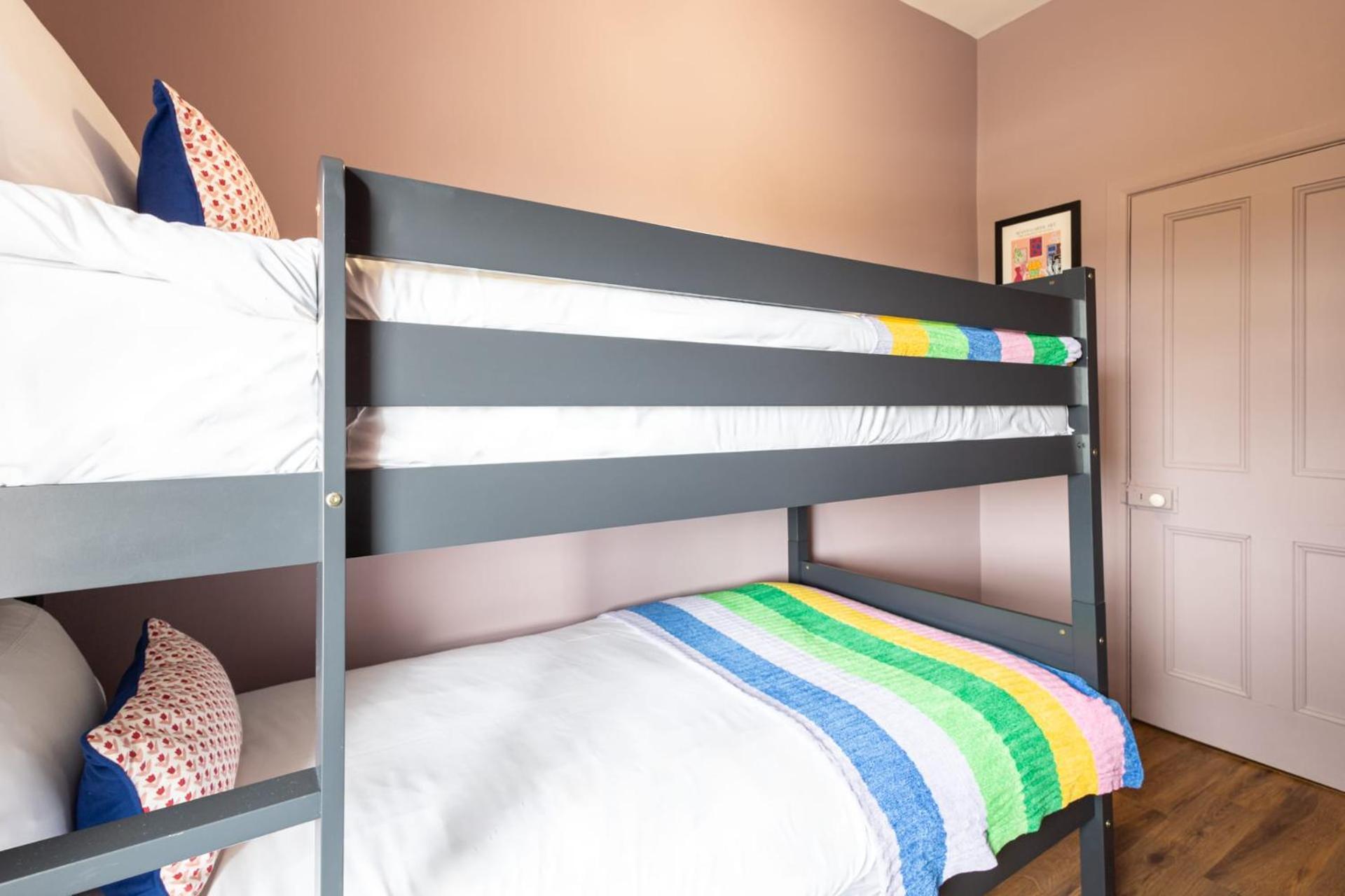 Host & Stay - Canny Cottage Отърбърн Екстериор снимка