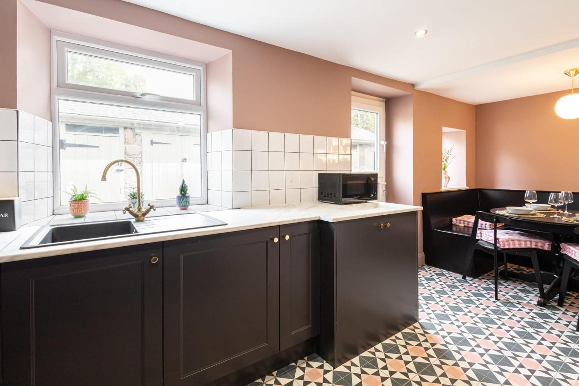 Host & Stay - Canny Cottage Отърбърн Екстериор снимка